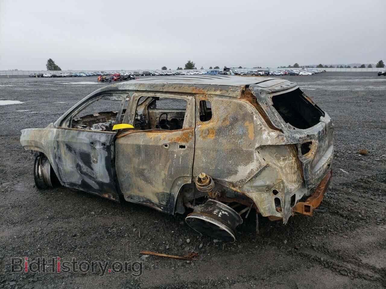 2017 JEEP COMPASS - VIN: 3C4NJDDB9HT644617 - Photo 2