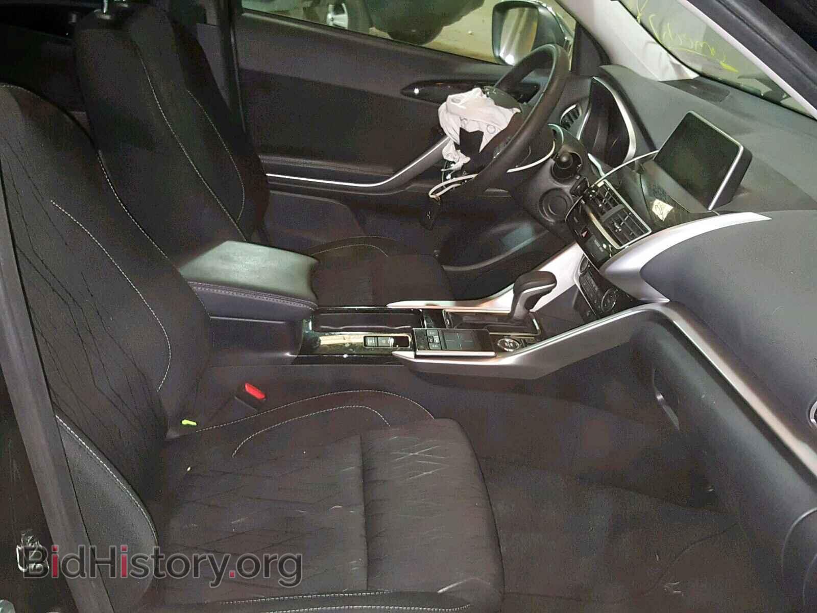 2018 MITSUBISHI ECLIPSE CR - VIN: JA4AT5AA7JZ070411 - Photo 5