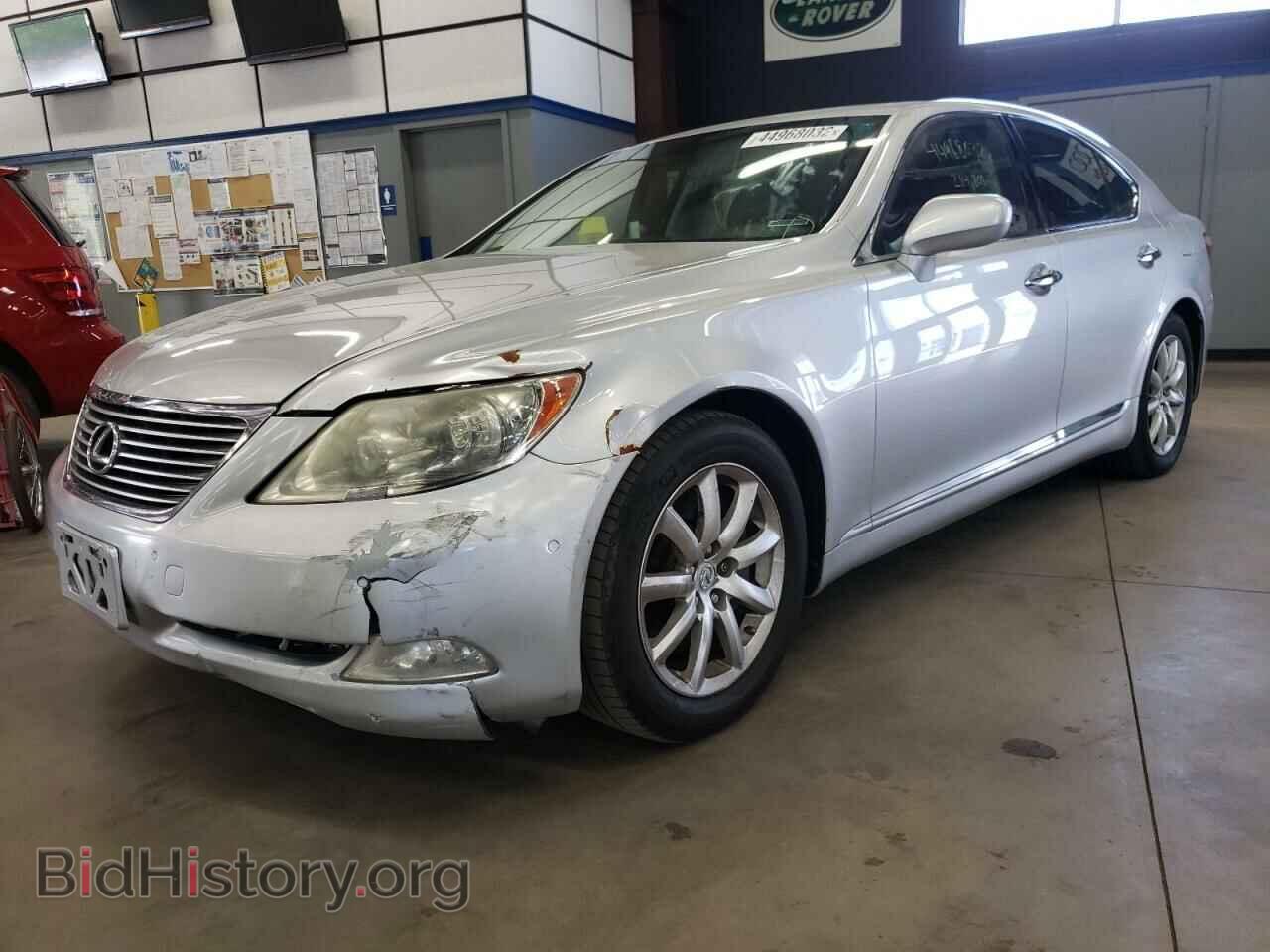 2009 LEXUS LS460 - VIN: JTHCL46F895001502 - Фото 2