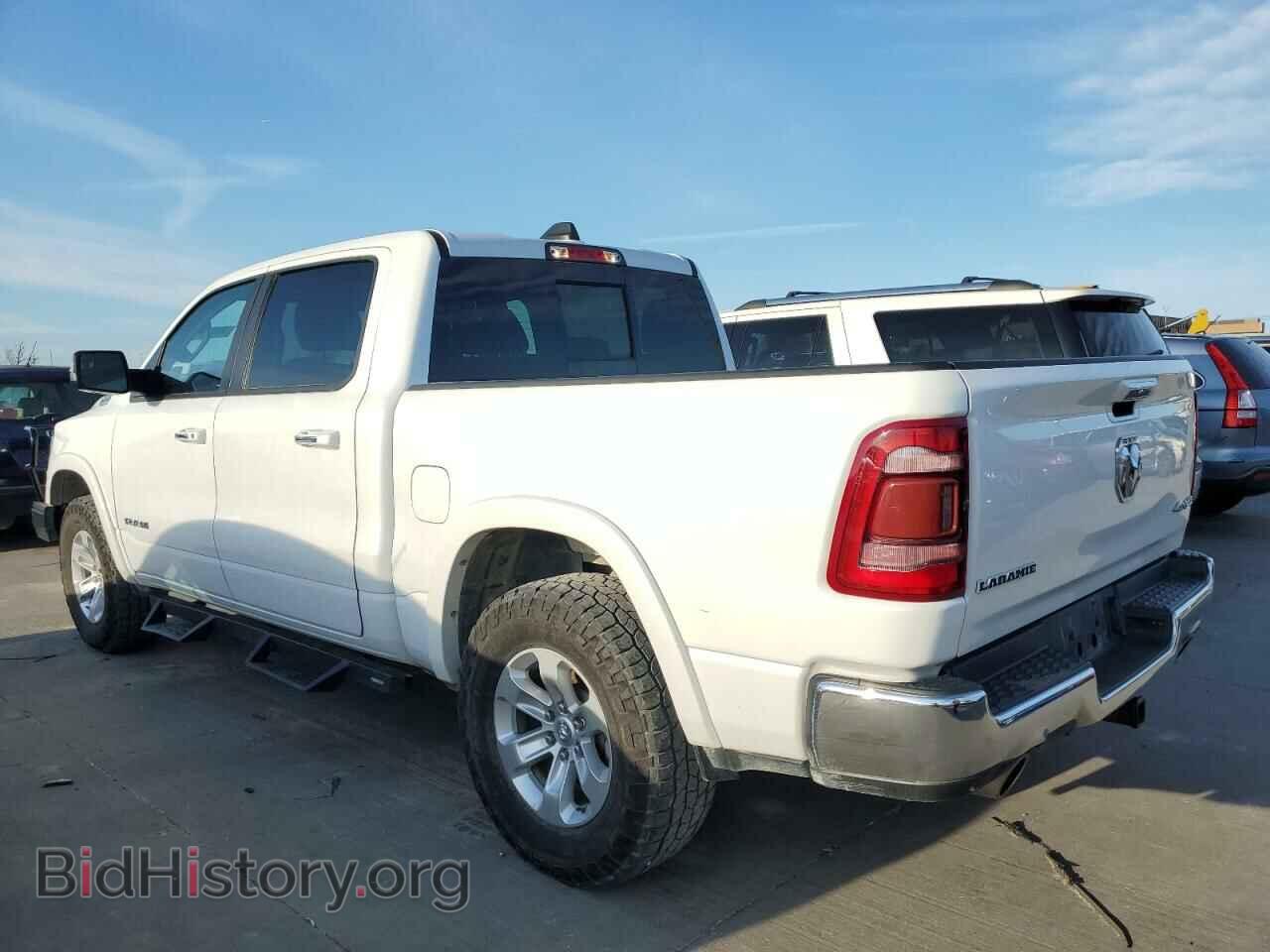 2019 RAM 1500 - VIN: 1C6SRFJT2KN697677 - Фото 2