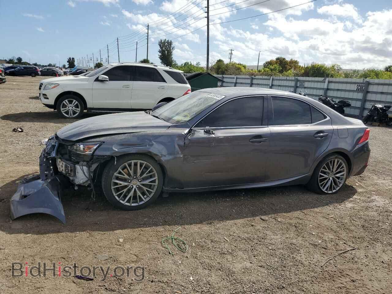 Фотография JTHBA1D24H5054468 - LEXUS IS 2017
