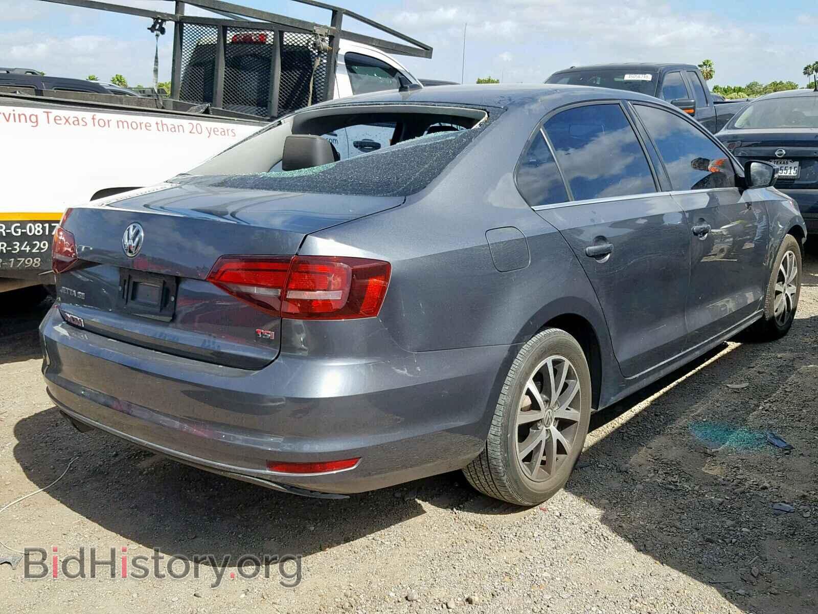 2017 VOLKSWAGEN JETTA - VIN: 3VWDB7AJ9HM269292 - Фото 4