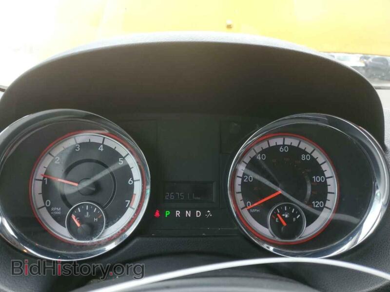 2011 Dodge CARAVAN (VIN 2D4RN4DG0BR618714) — photo 9 of 13