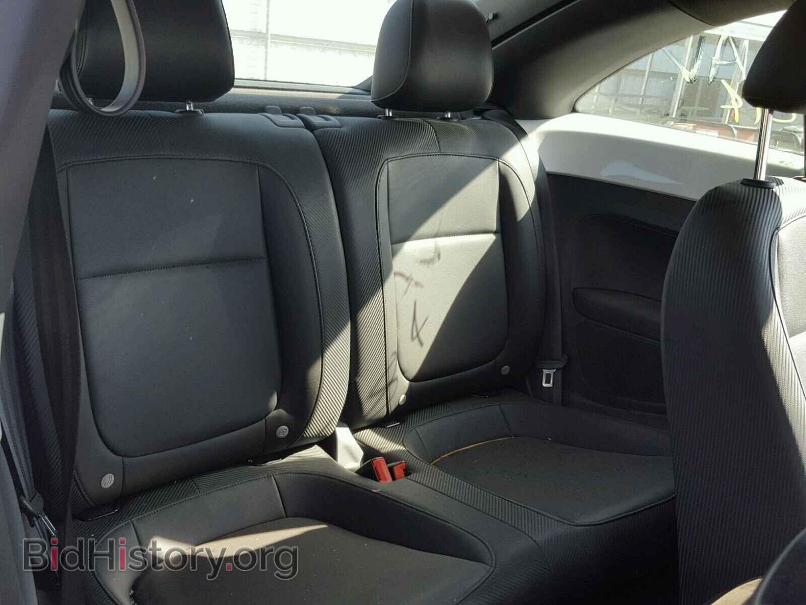 2013 VOLKSWAGEN BEETLE - VIN: 3VWJP7AT5DM679362 - Фото 6