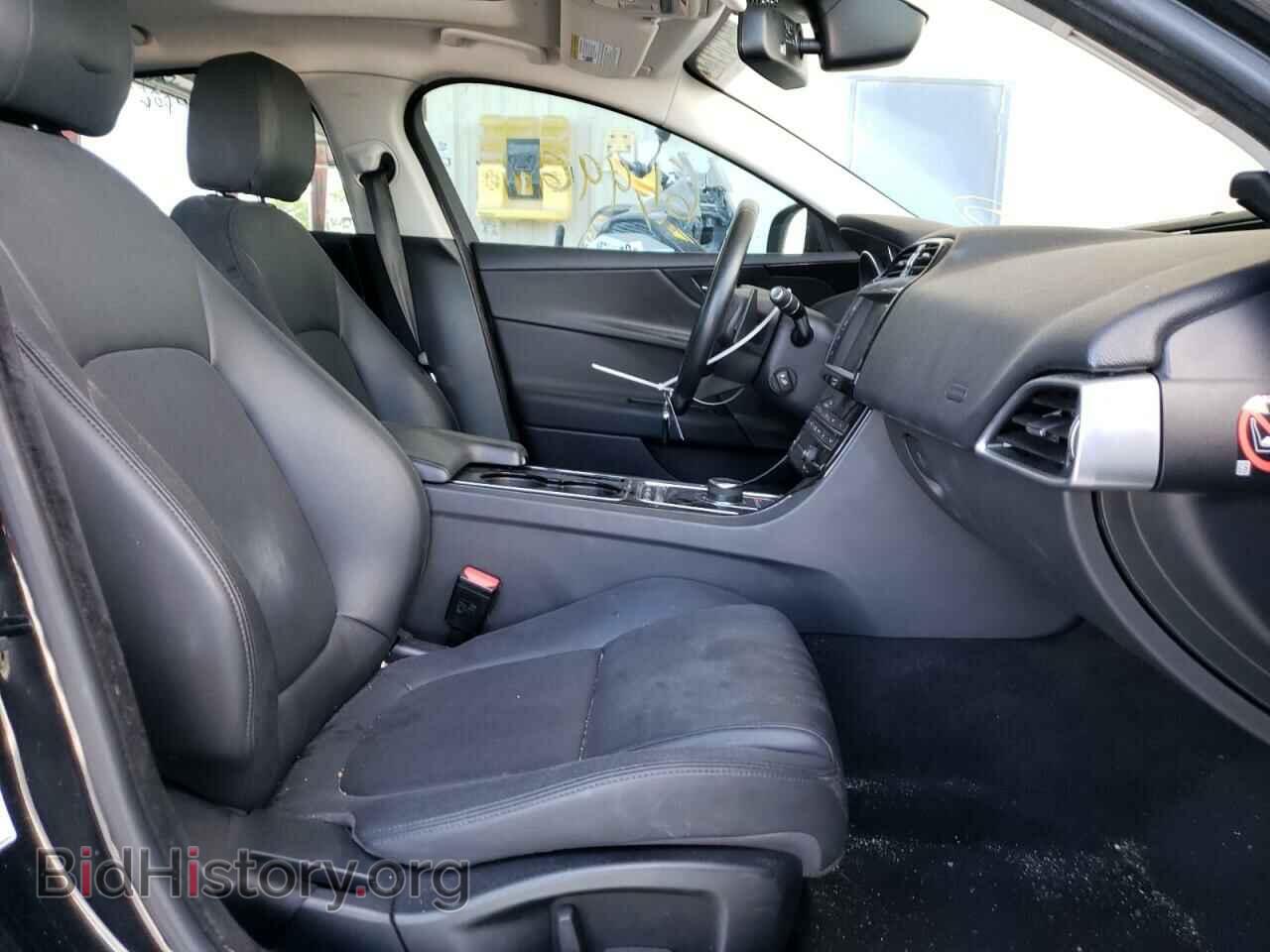 2017 JAGUAR XE - VIN: SAJAR4BG5HA972700 - Photo 5