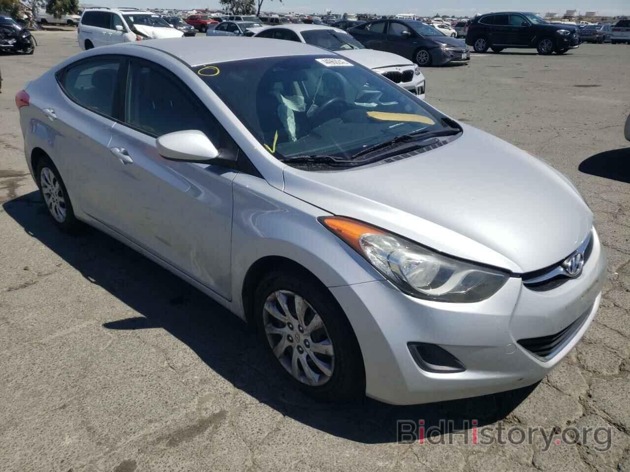 Photo 5NPDH4AE9BH028011 - HYUNDAI ELANTRA 2011