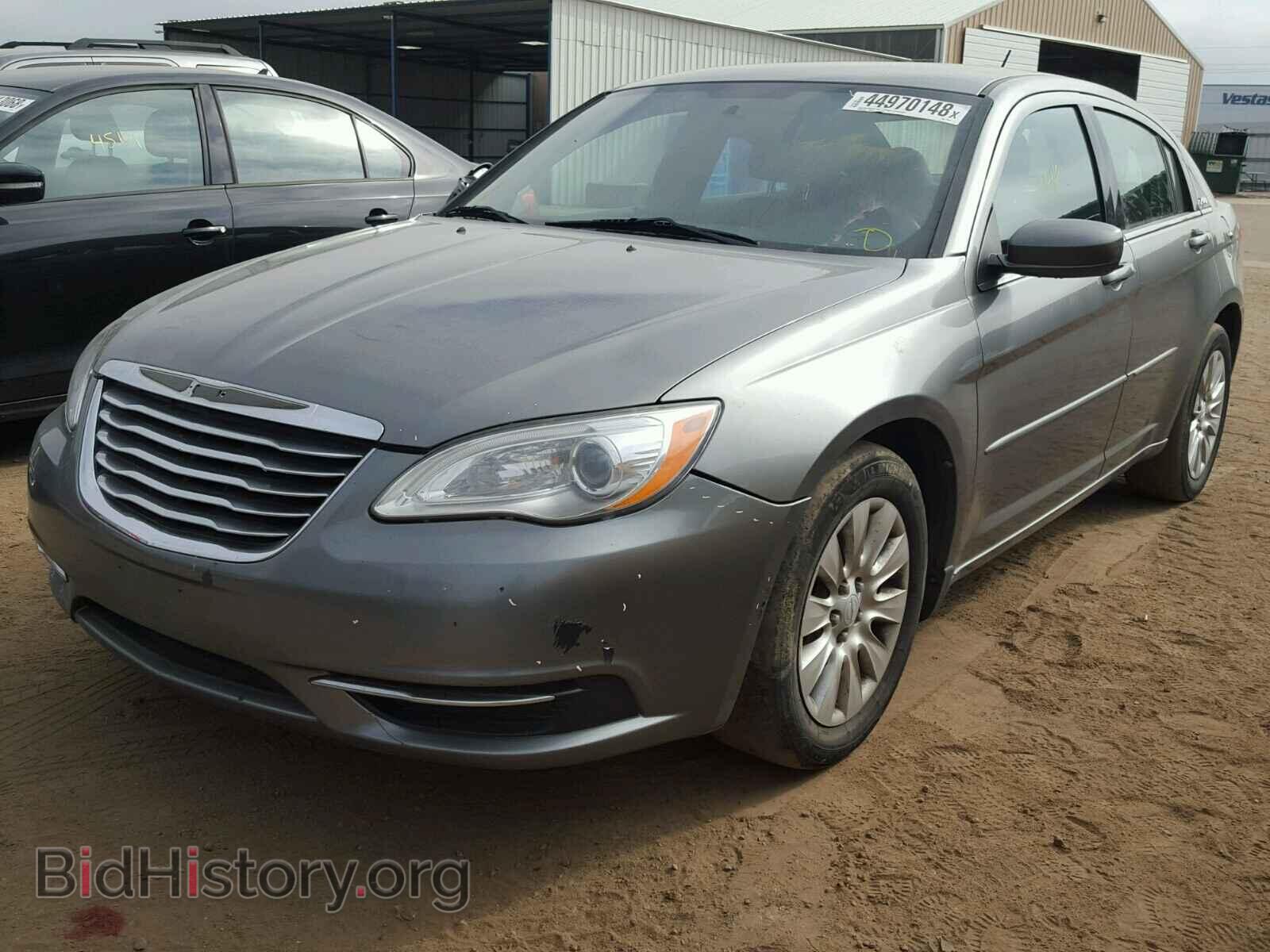 2012 CHRYSLER 200 - VIN: 1C3CCBAB4CN205235 - Фото 2
