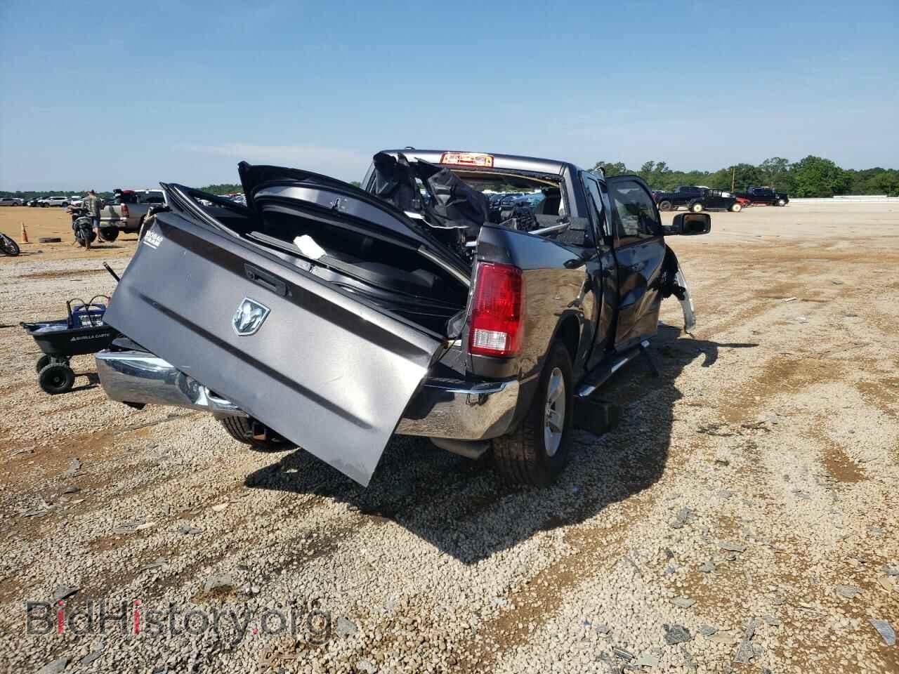 2019 RAM 1500 - VIN: 1C6RR6FG2KS610145 - Photo 4