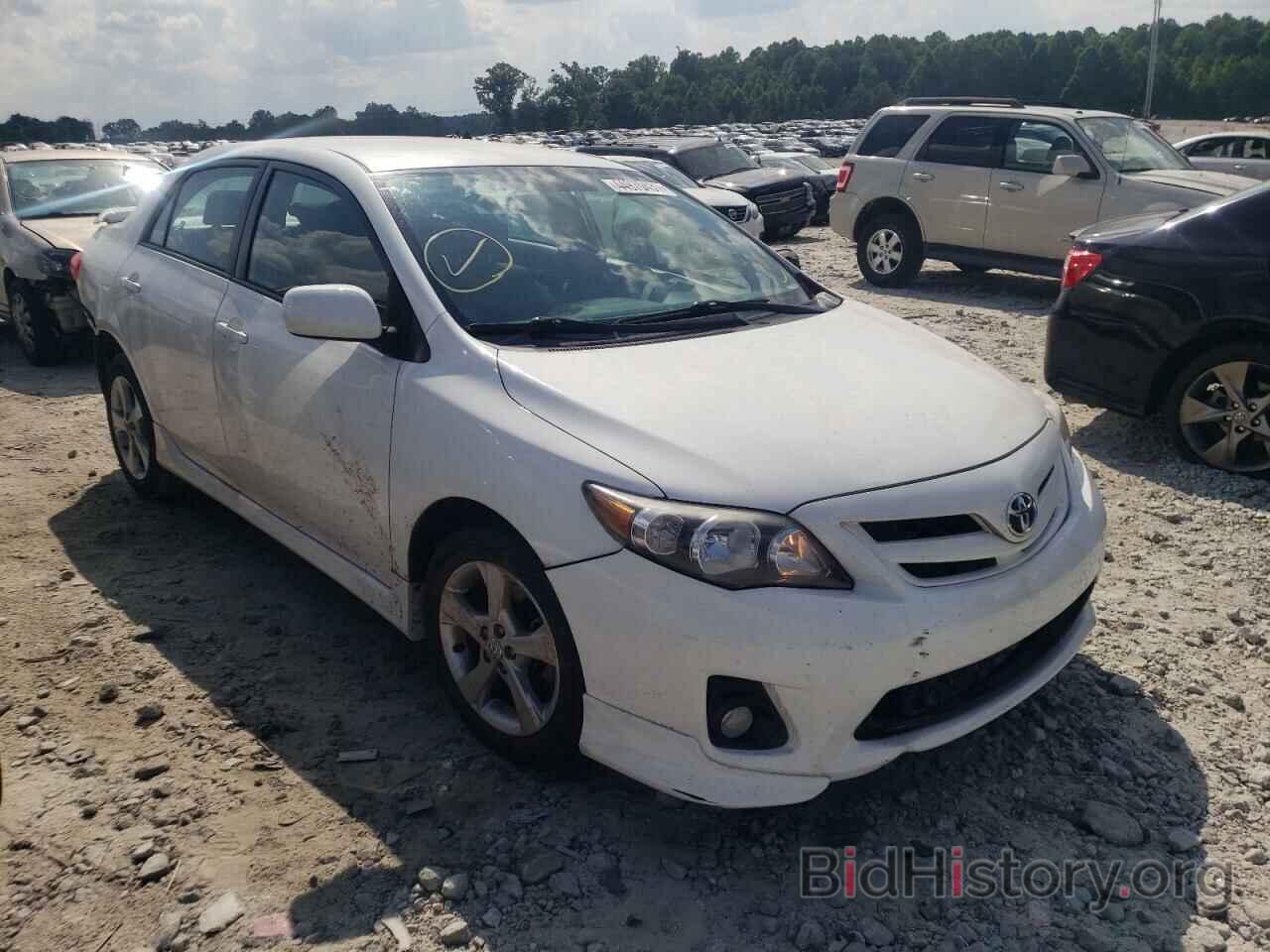 Photo 2T1BU4EE2BC723012 - TOYOTA COROLLA 2011