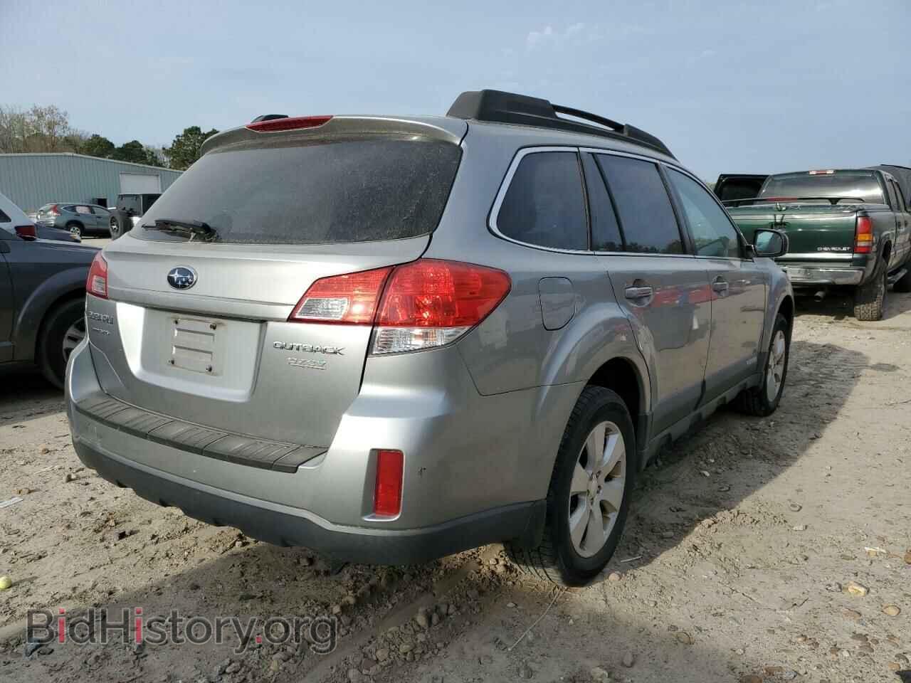 2011 SUBARU OUTBACK - VIN: 4S4BRBCC9B3358842 - Photo 3