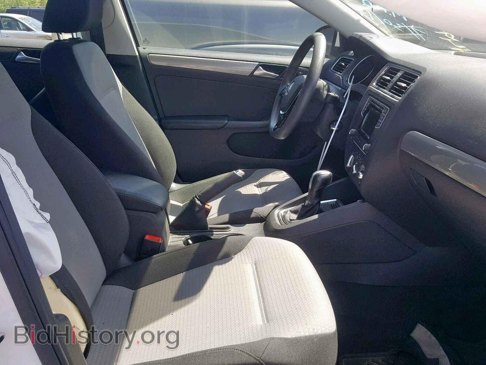 2017 VOLKSWAGEN JETTA - VIN: 3VW2B7AJ2HM350268 - Фото 5