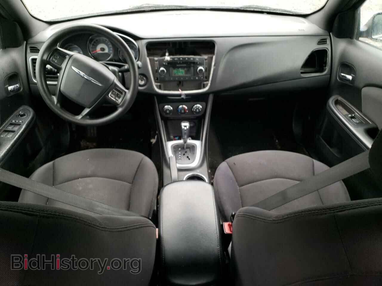 2012 CHRYSLER 200 - VIN: 1C3CCBAG9CN236329 - Фото 8