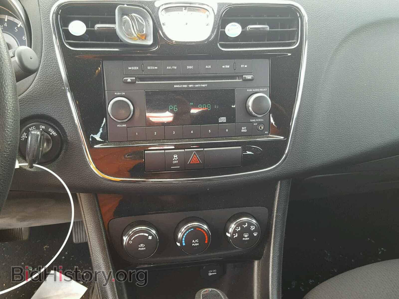 2014 CHRYSLER 200 - VIN: 1C3CCBAB7EN237017 - Фото 9