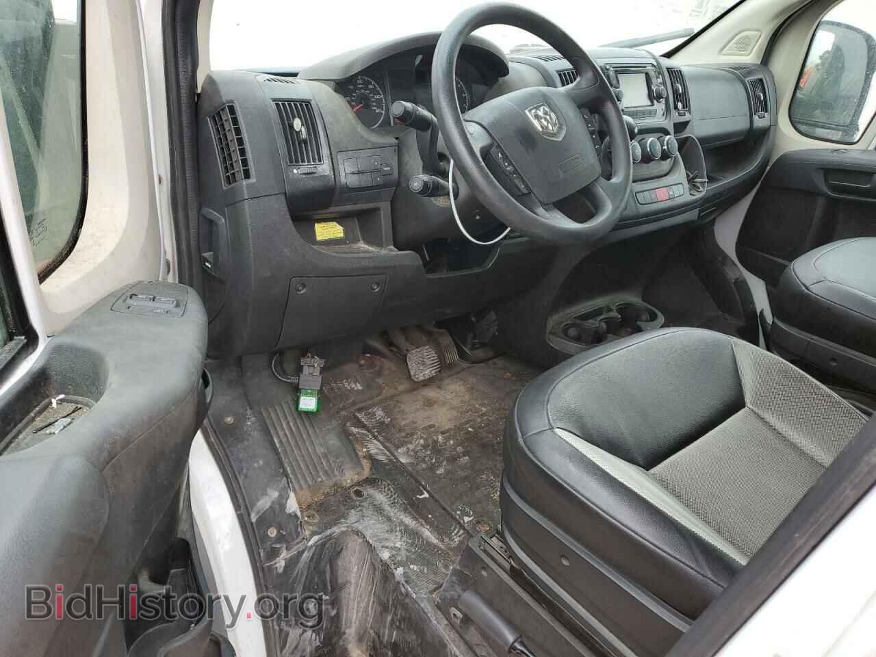 2017 RAM All Models - VIN: 3C6TRVBG1HE542020 - Photo 8