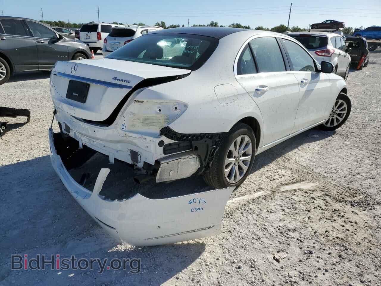 2017 MERCEDES-BENZ E-CLASS - VIN: WDDZF4KB6HA268607 - Фото 3