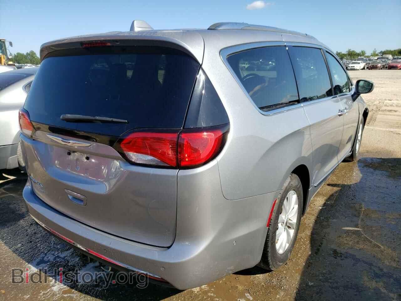 2018 CHRYSLER PACIFICA - VIN: 2C4RC1EG9JR121868 - Photo 4