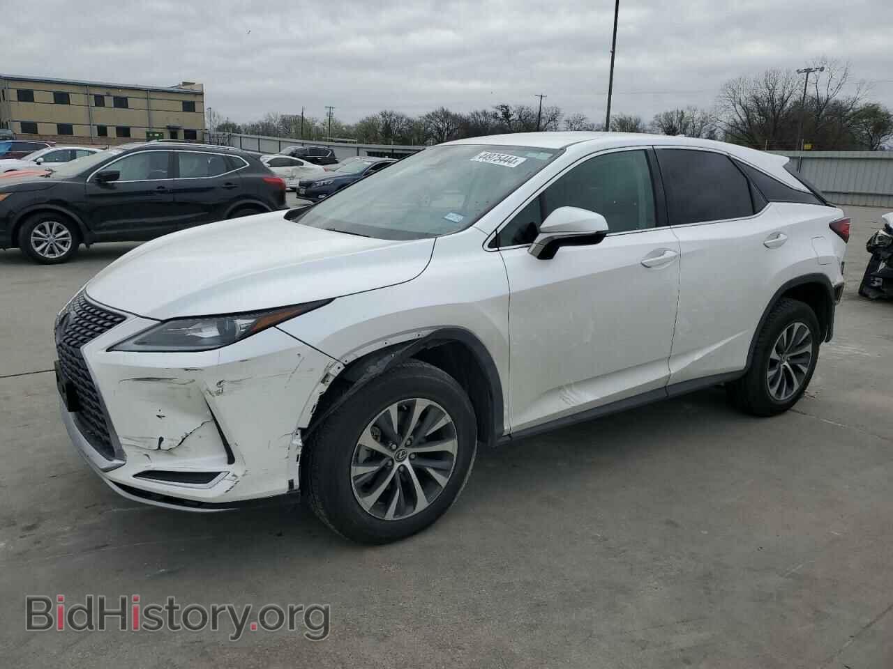 Photo 2T2AZMAA6MC183288 - LEXUS RX350 2021