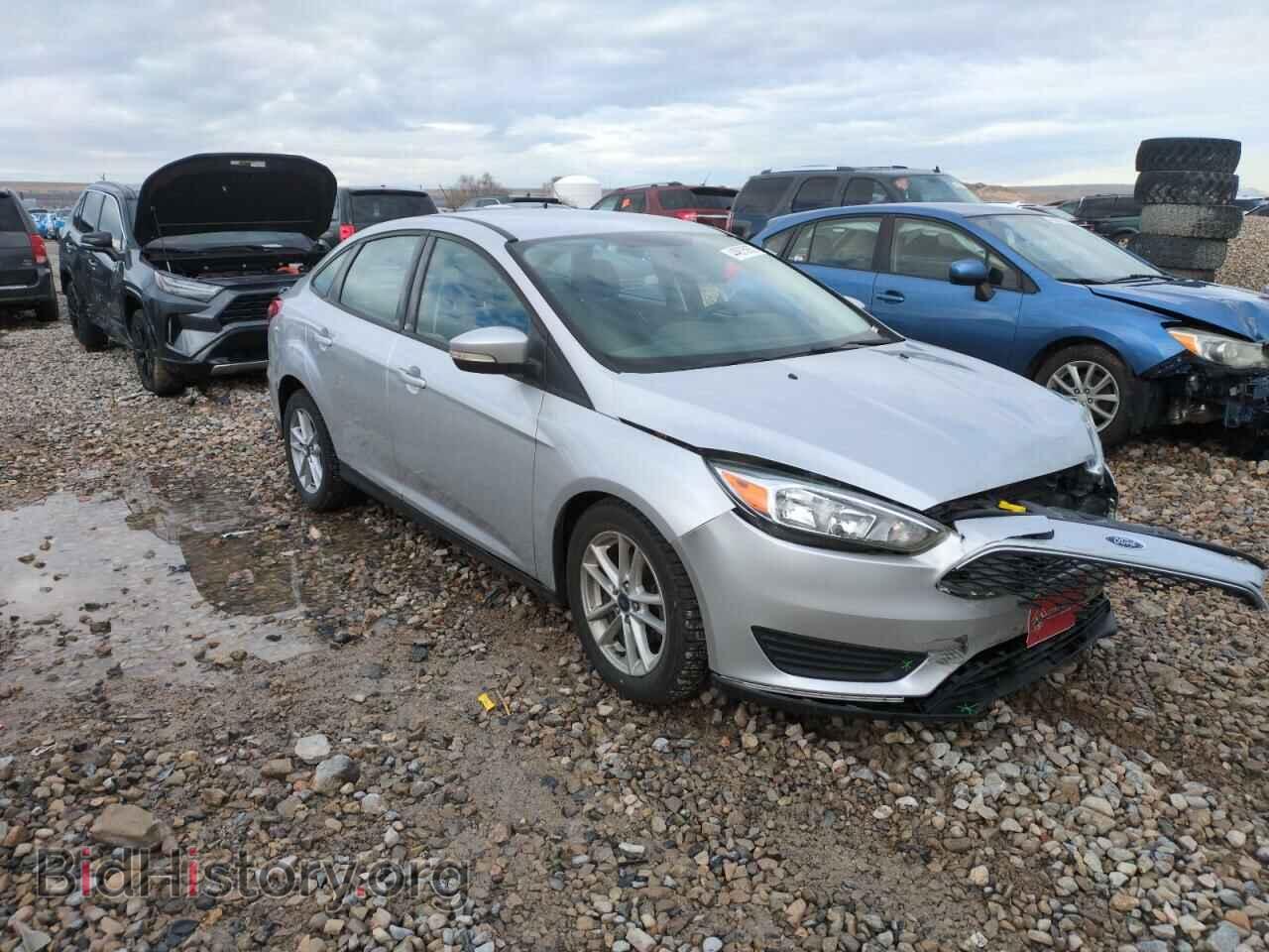 2016 FORD FOCUS - VIN: 1FADP3F27GL303220 - Photo 4