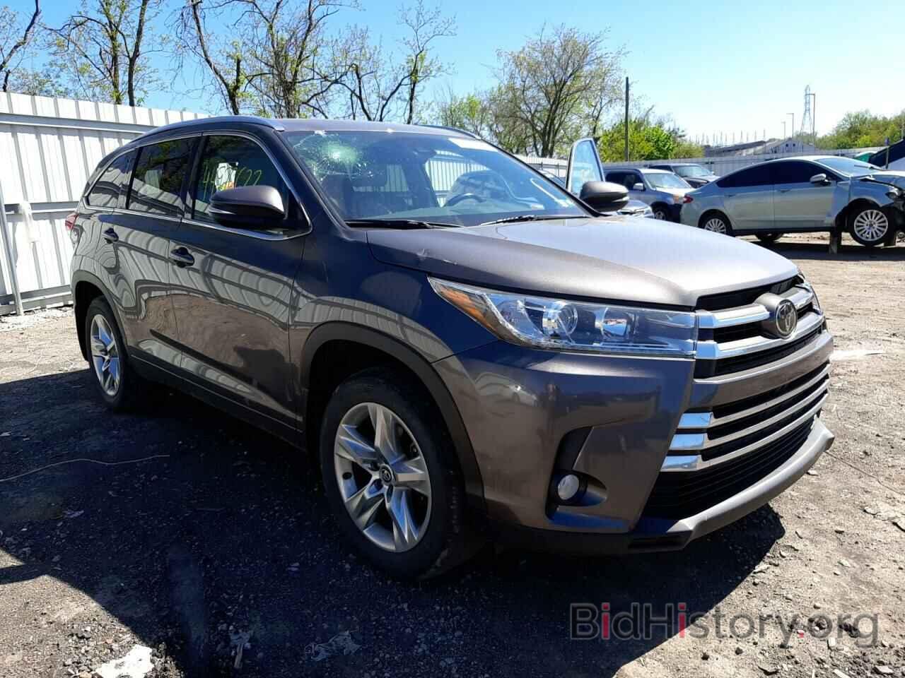 Фотография 5TDDZRFH4HS381143 - TOYOTA HIGHLANDER 2017