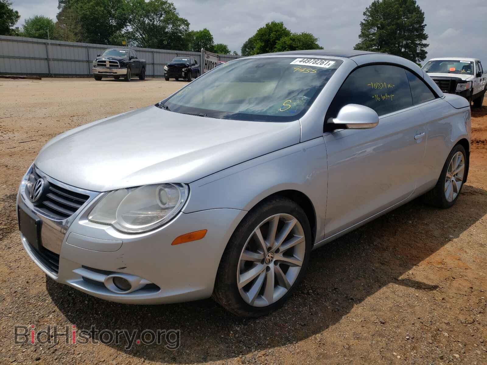 2007 VOLKSWAGEN EOS - VIN: WVWDA71FX7V049455 - Фото 2