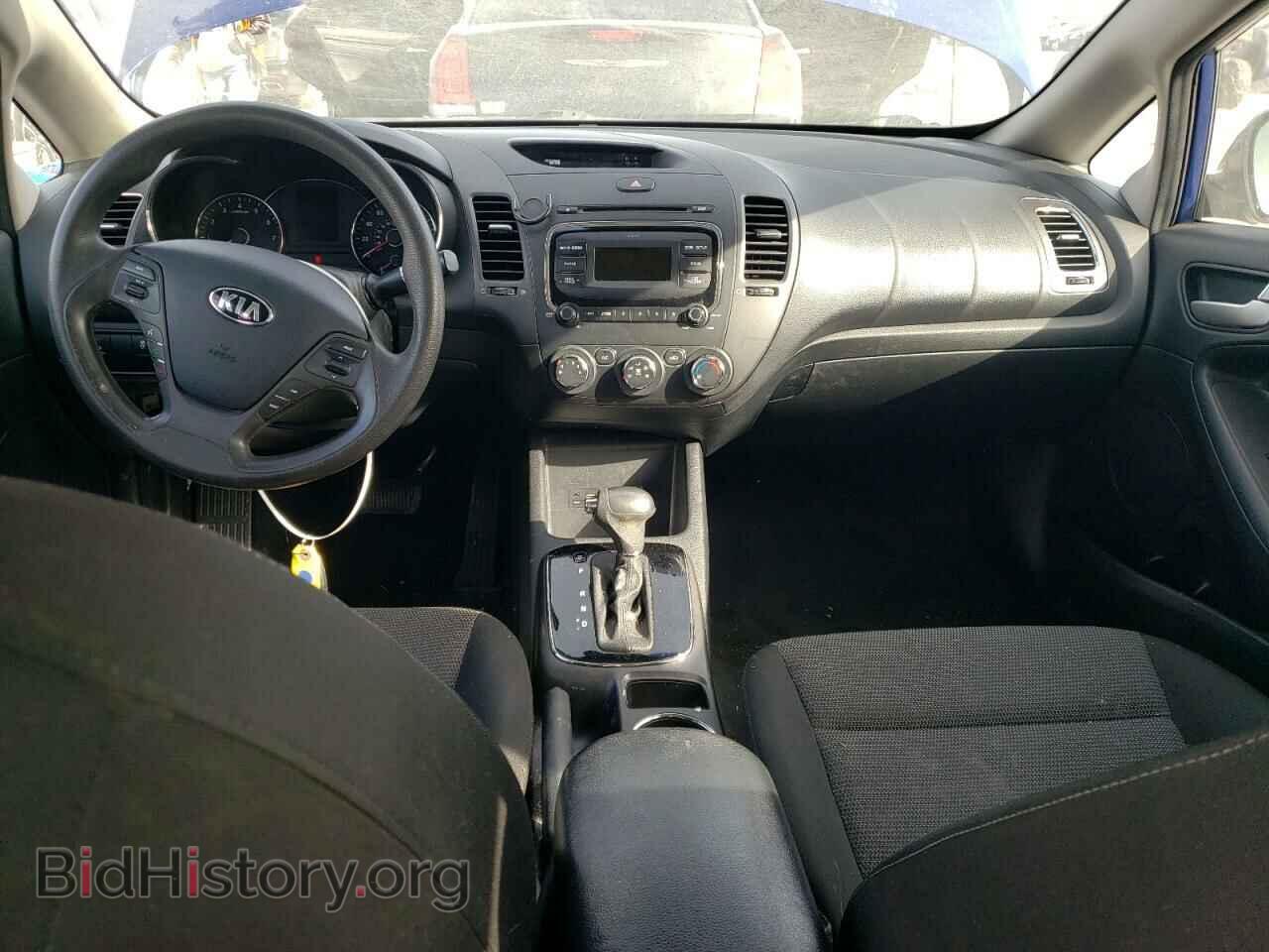 2017 KIA FORTE - VIN: 3KPFK4A77HE062196 - Фото 8