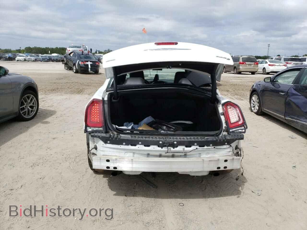 2019 CHRYSLER 300 - VIN: 2C3CCAGG3KH542631 - Фото 6