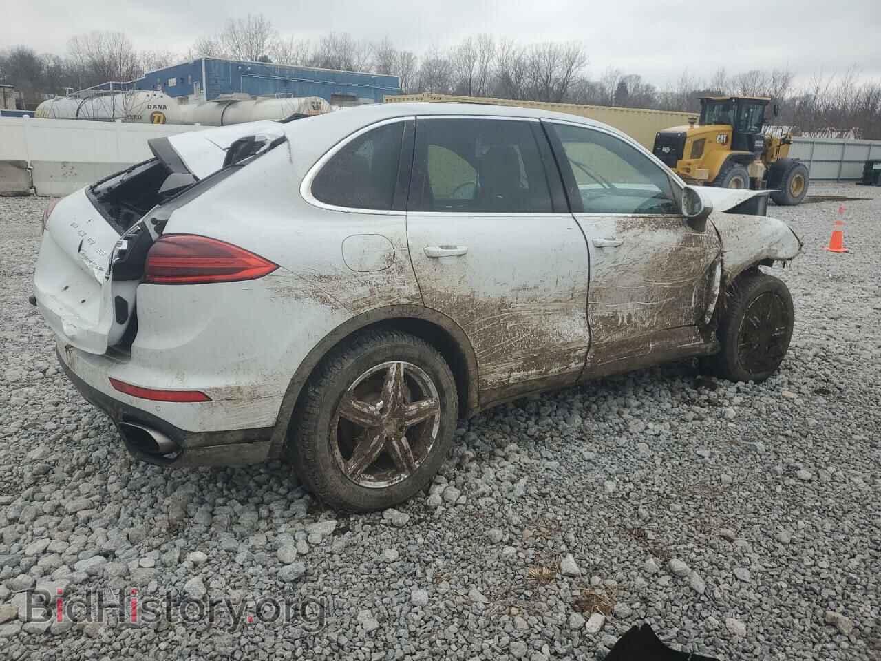 2016 PORSCHE CAYENNE - VIN: WP1AA2A26GLA02243 - Фото 3