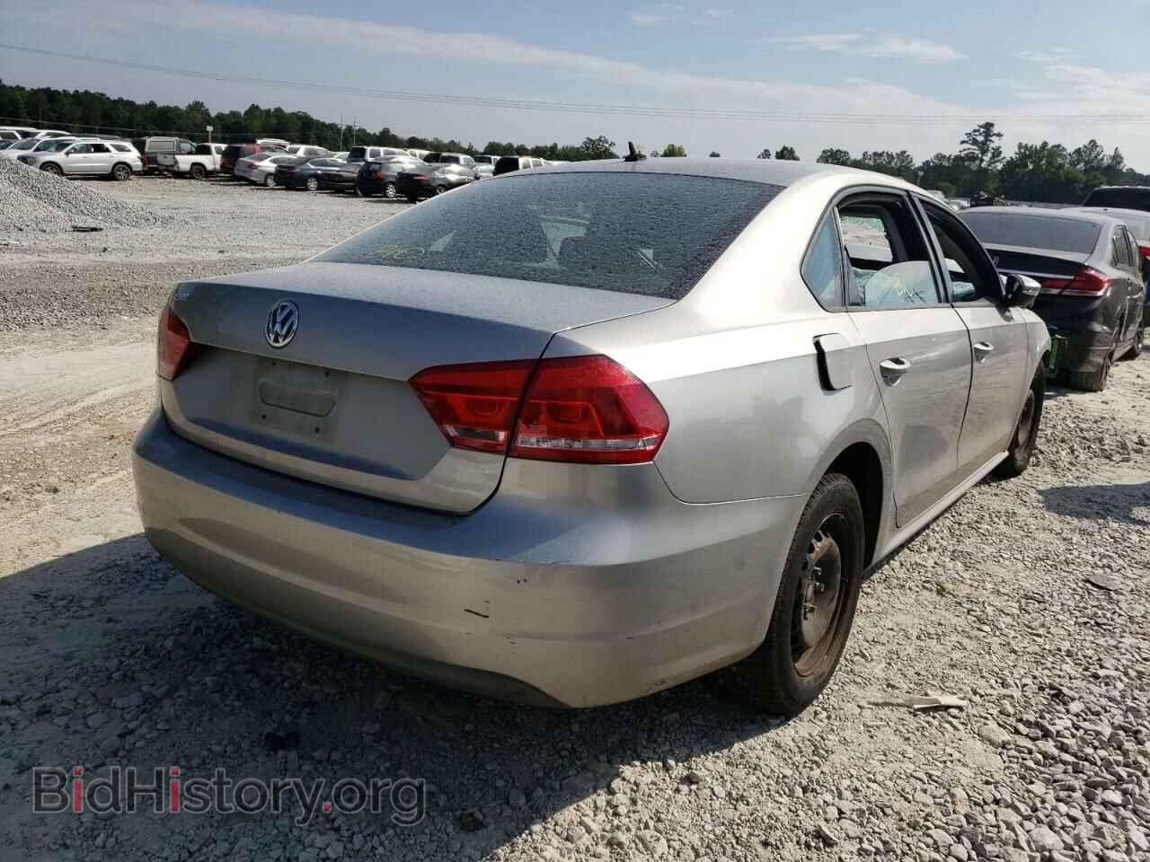 2012 VOLKSWAGEN PASSAT - VIN: 1VWAP7A38CC062652 - Фото 4