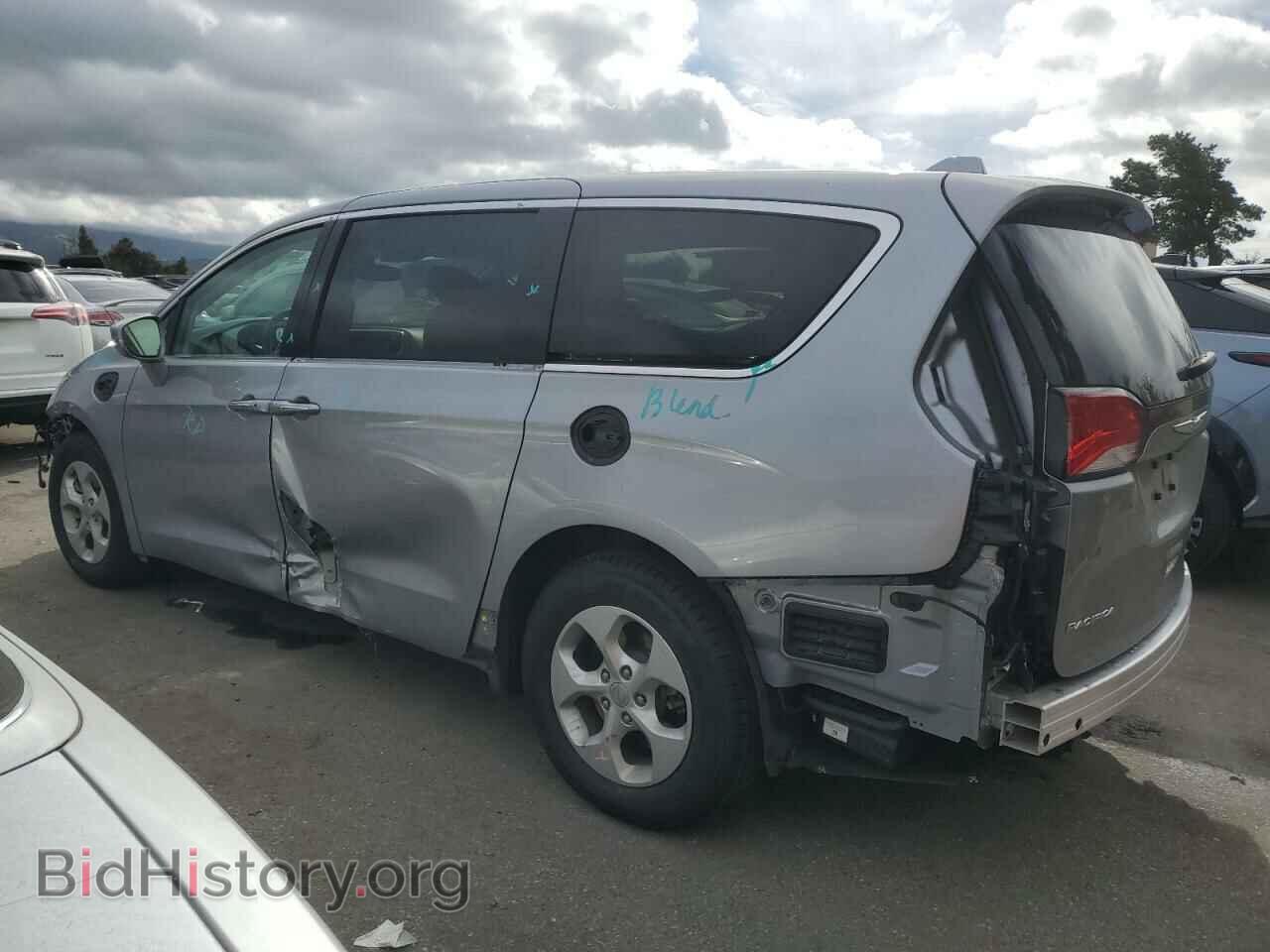 2018 CHRYSLER PACIFICA - VIN: 2C4RC1H75JR262352 - Фото 2