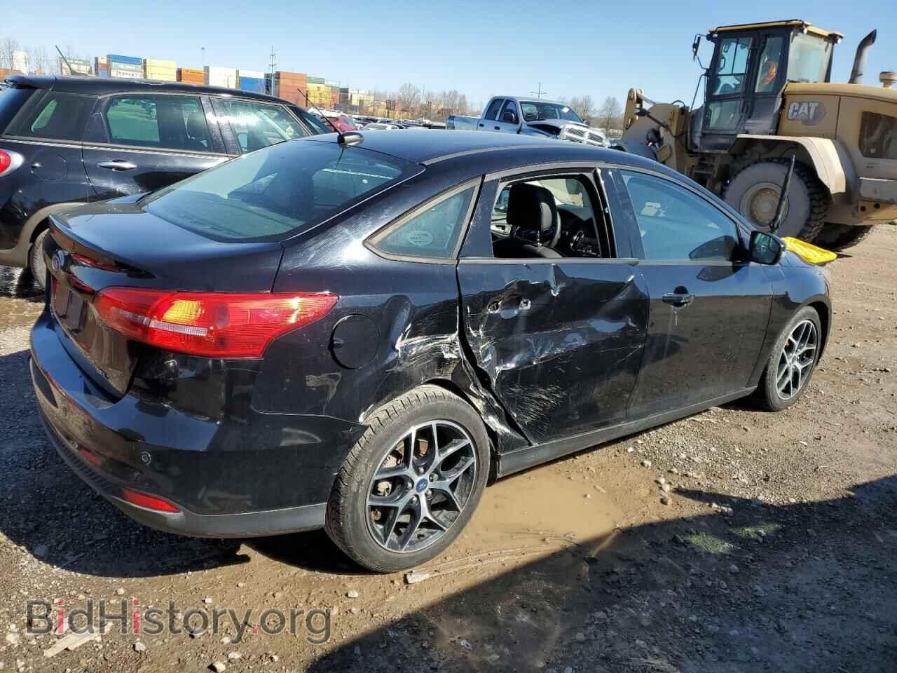 2017 FORD FOCUS - VIN: 1FADP3H24HL203655 - Фото 3