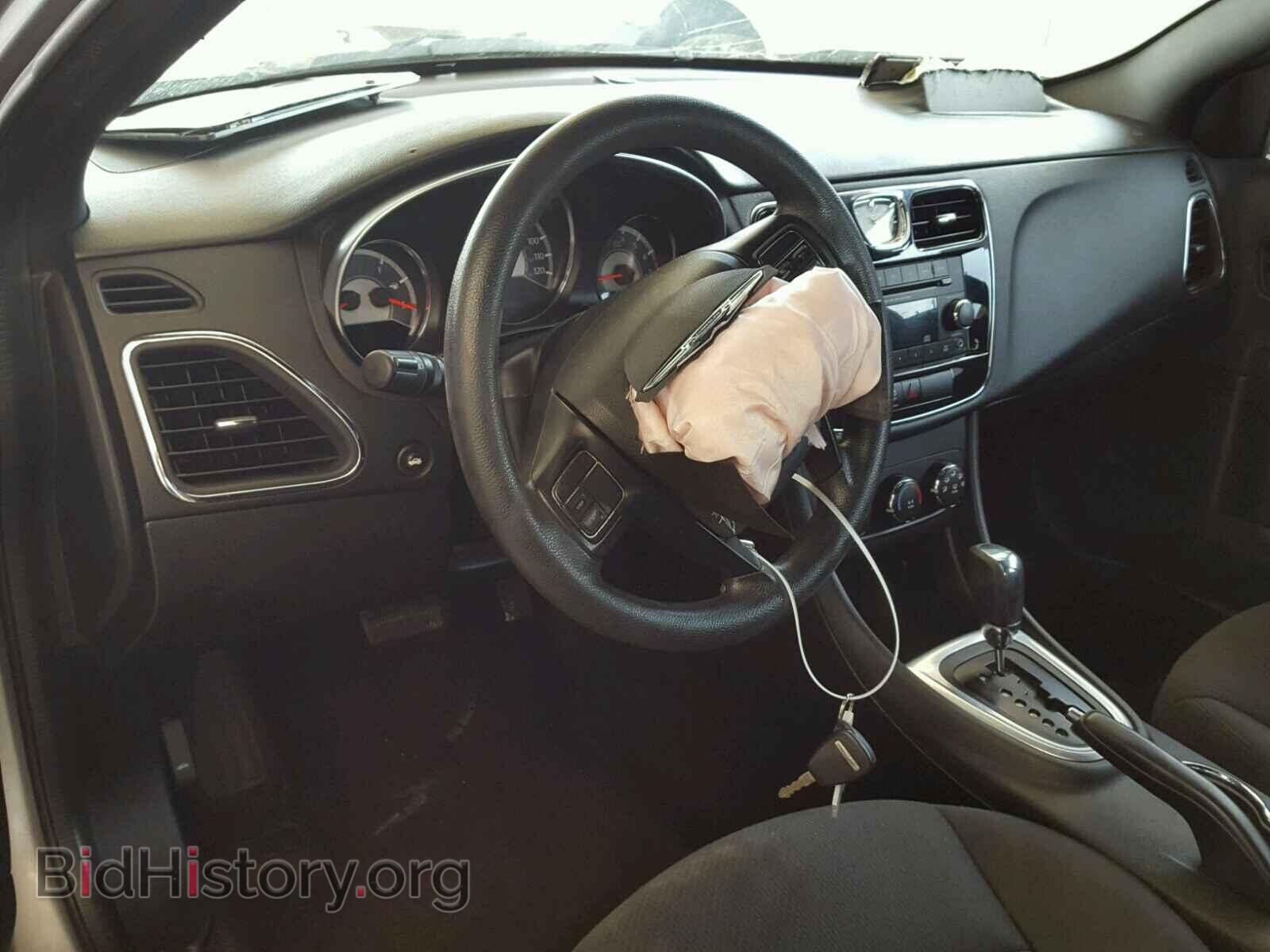 2014 CHRYSLER 200 - VIN: 1C3CCBAB6EN197349 - Фото 9