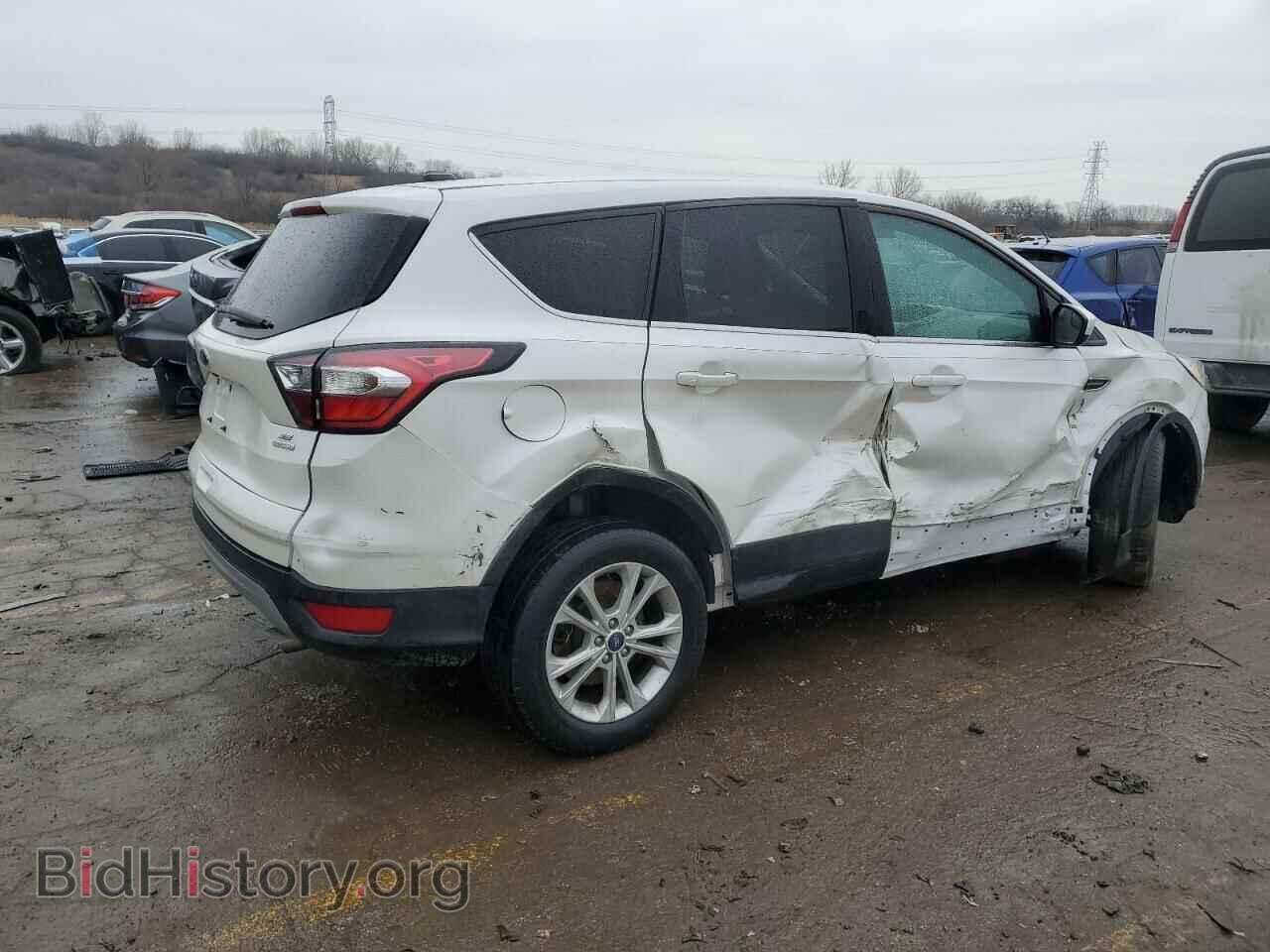 2017 FORD ESCAPE - VIN: 1FMCU0GD2HUB57409 - Фото 3
