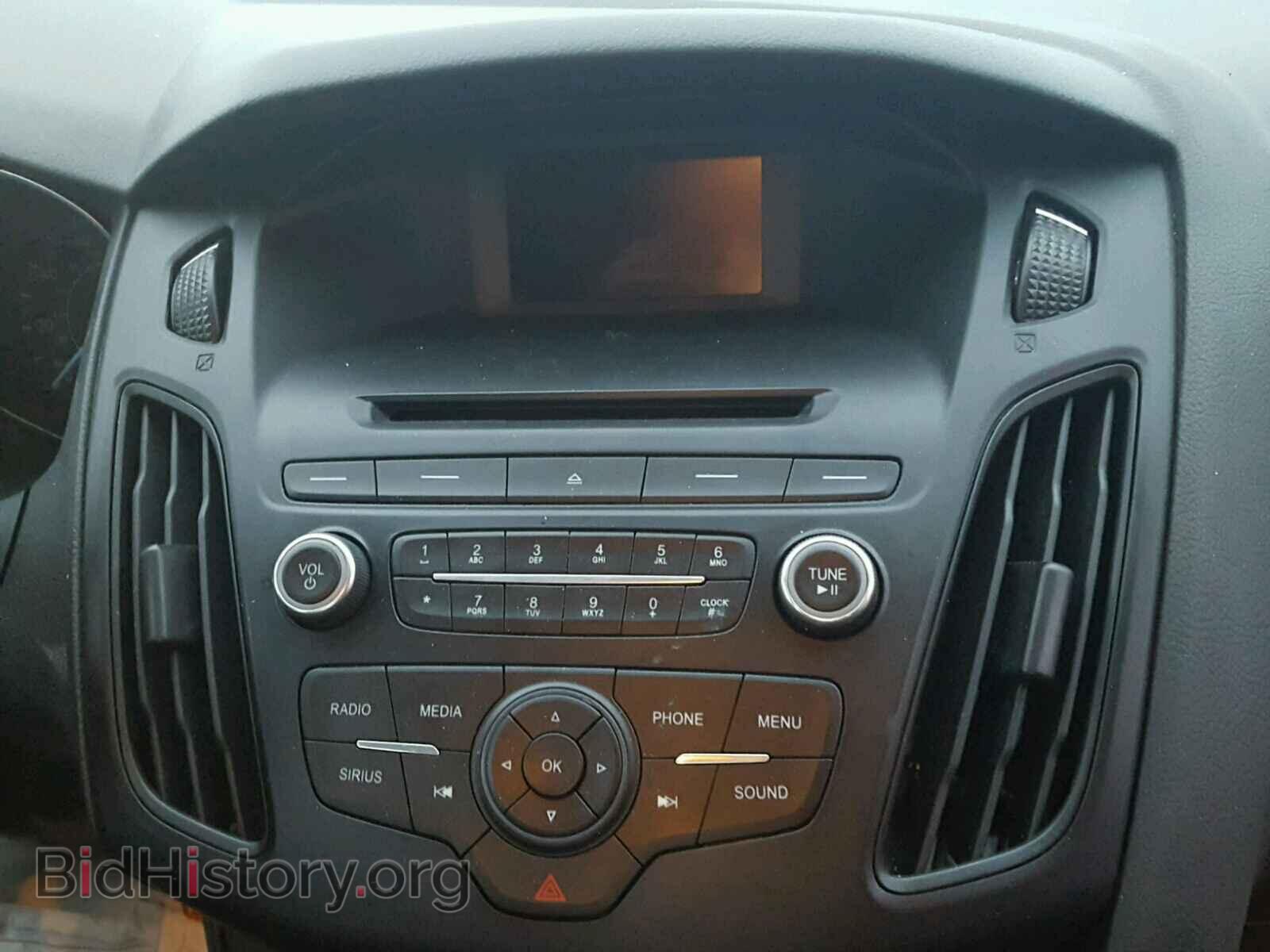 2016 FORD FOCUS - VIN: 1FADP3F24GL204760 - Фото 9