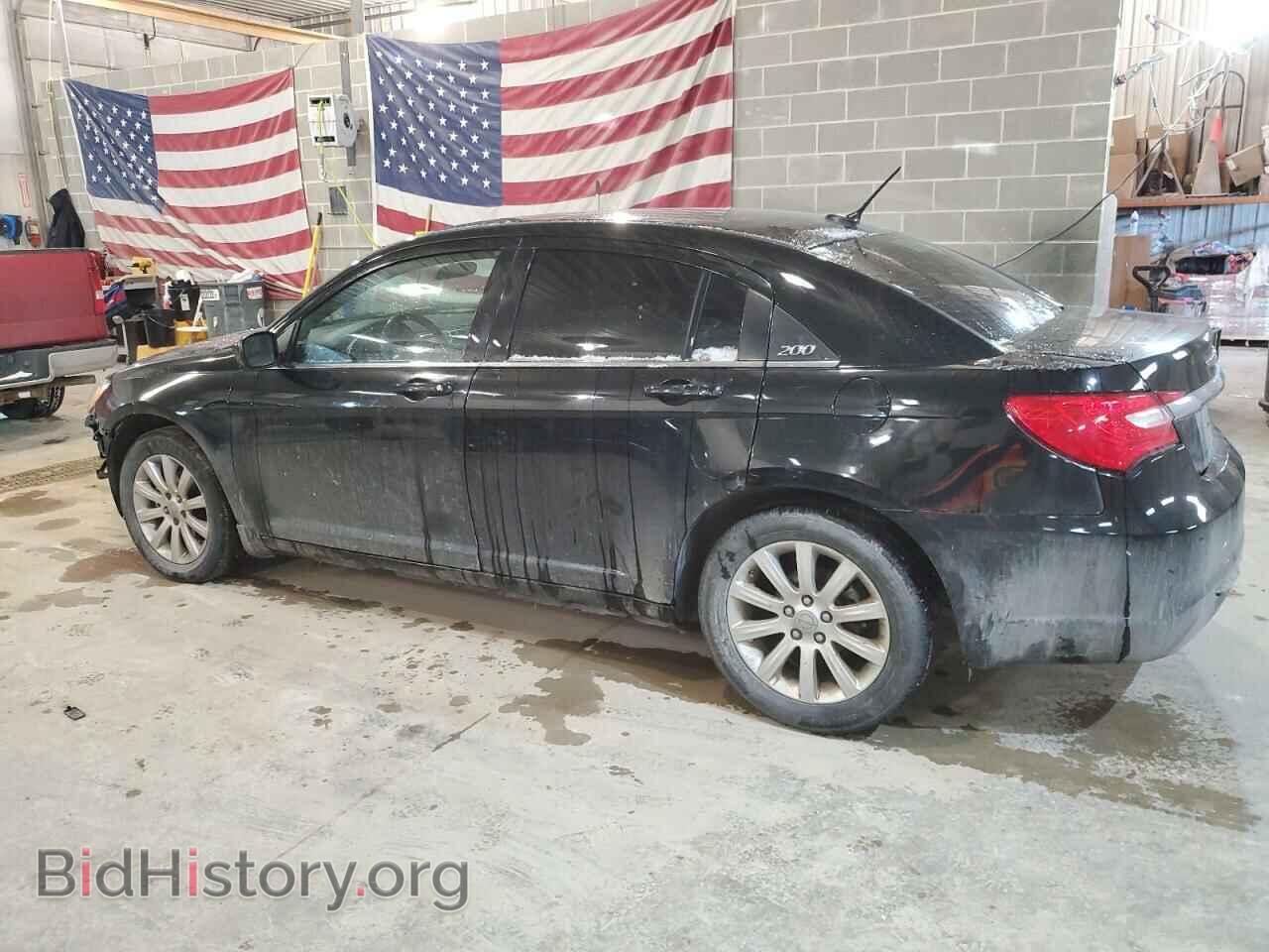 2013 CHRYSLER 200 - VIN: 1C3CCBBB3DN601513 - Фото 2