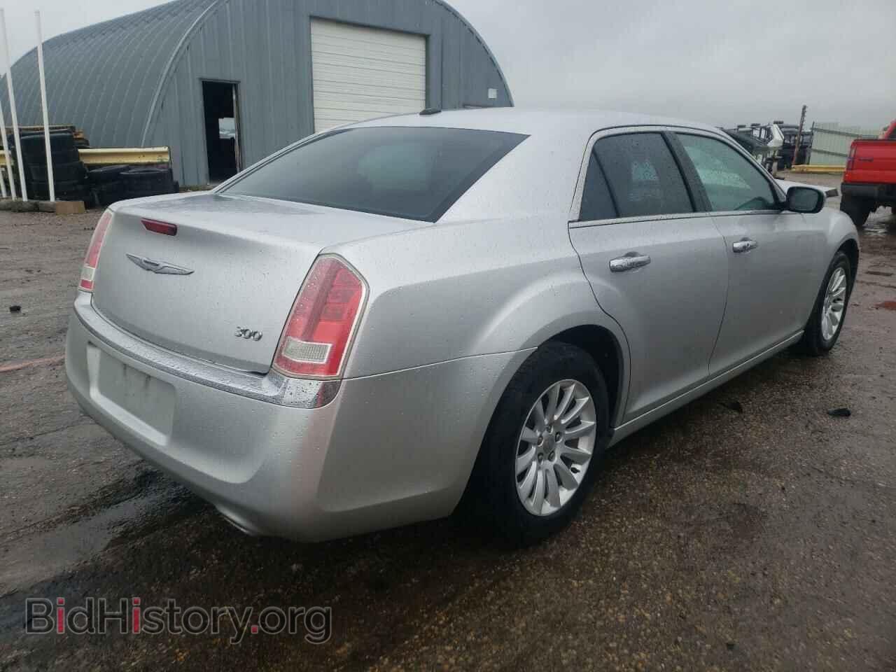 2012 CHRYSLER 300 - VIN: 2C3CCAAGXCH289429 - Фото 4