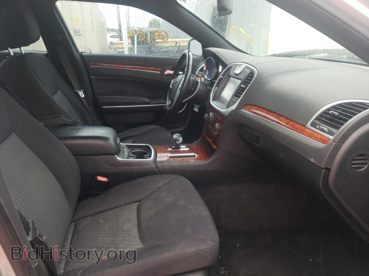 2012 CHRYSLER 300 - VIN: 2C3CCAAGXCH289429 - Фото 5