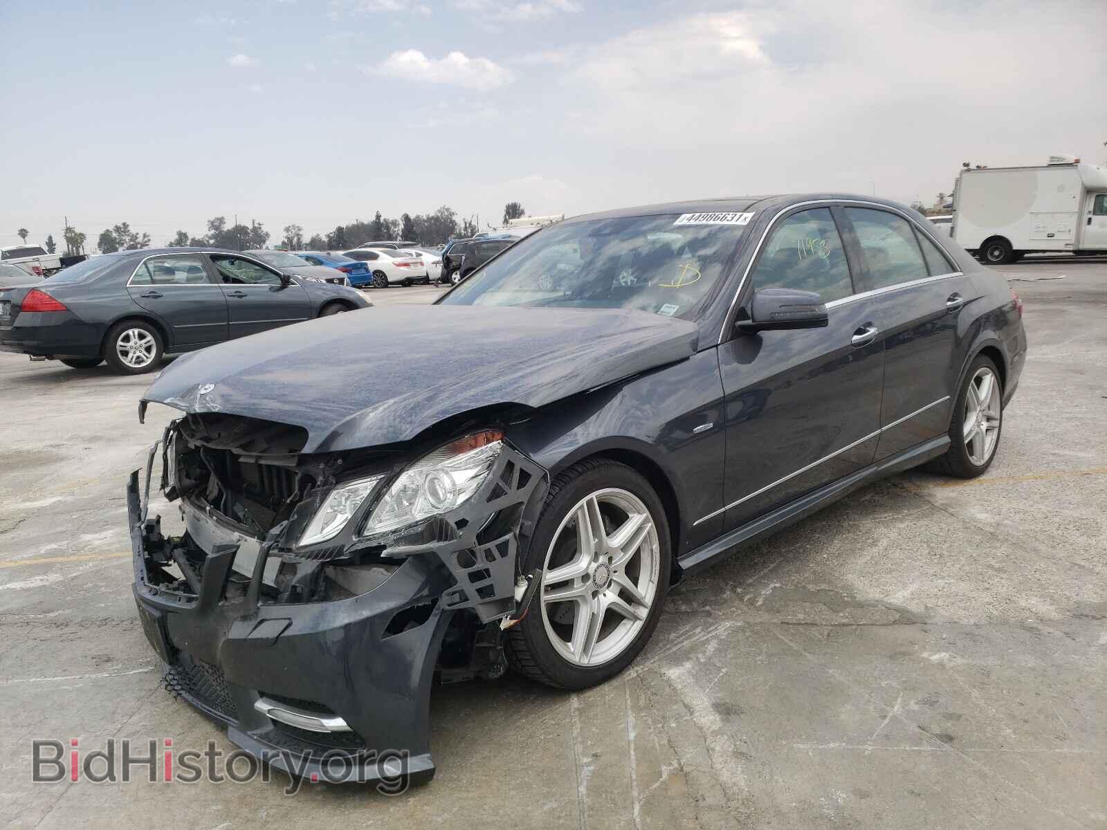 2012 MERCEDES-BENZ E-CLASS - VIN: WDDHF5KB7CA654379 - Фото 2