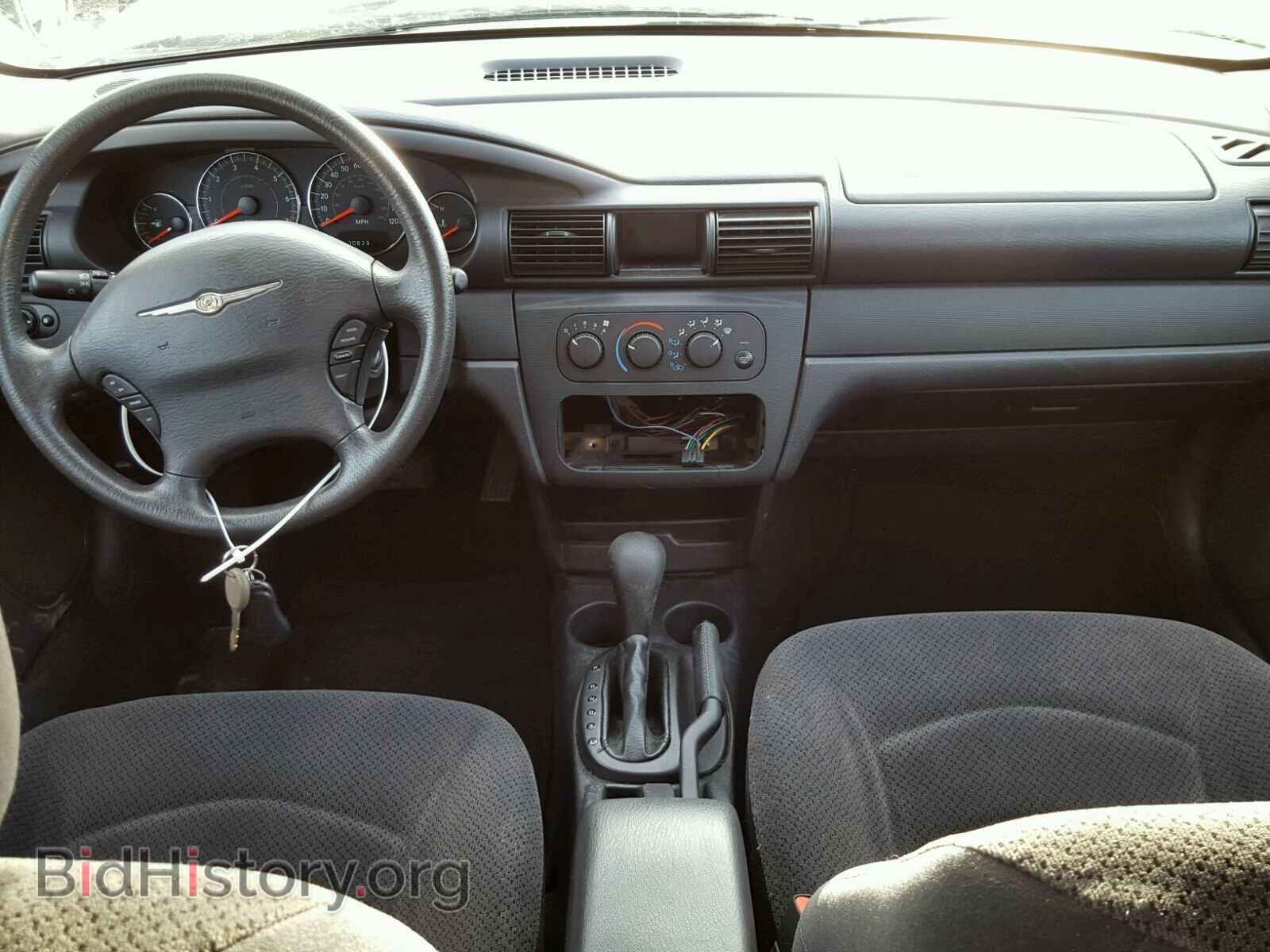 2006 CHRYSLER SEBRING - VIN: 1C3EL46X66N274702 - Фото 9