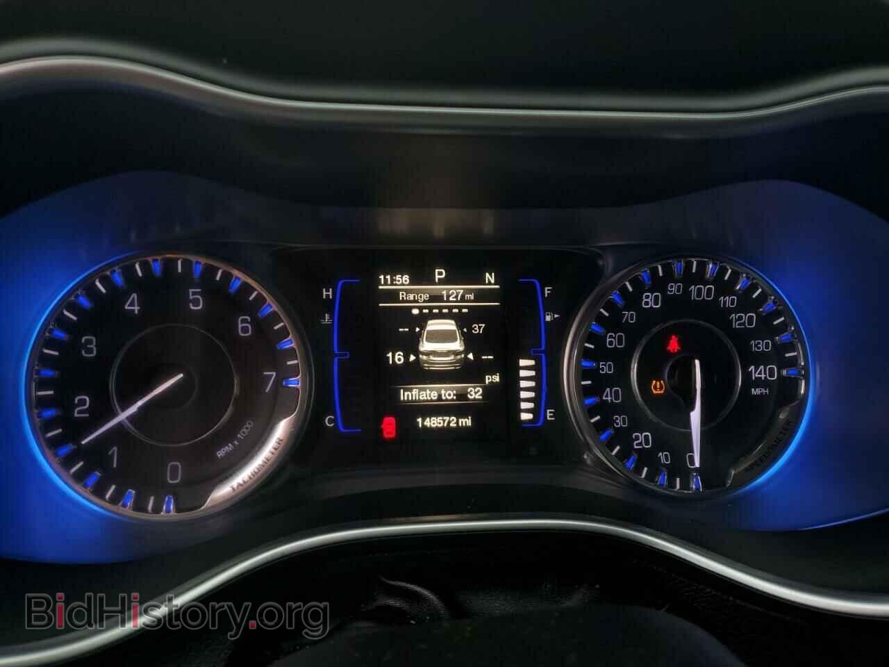 2015 CHRYSLER 200 - VIN: 1C3CCCAB5FN735109 - Фото 9
