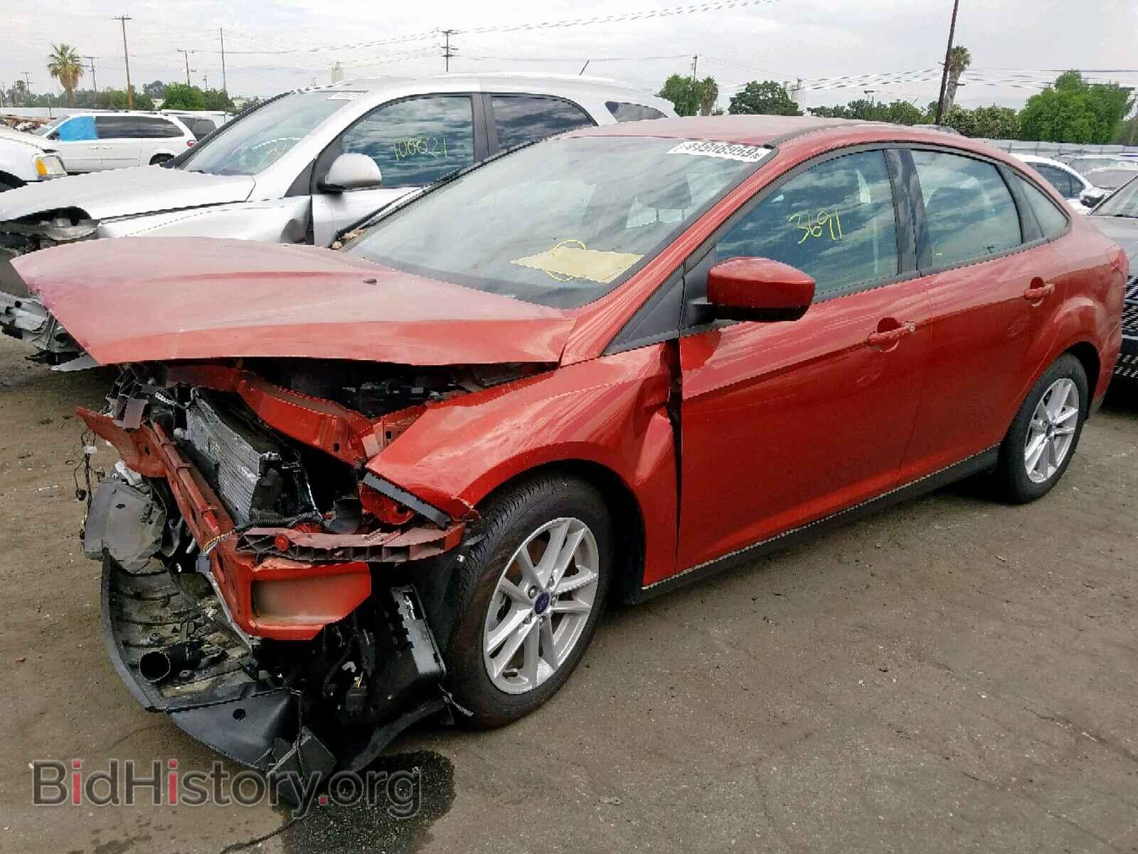 2018 FORD FOCUS SE - VIN: 1FADP3FE1JL270717 - Фото 2