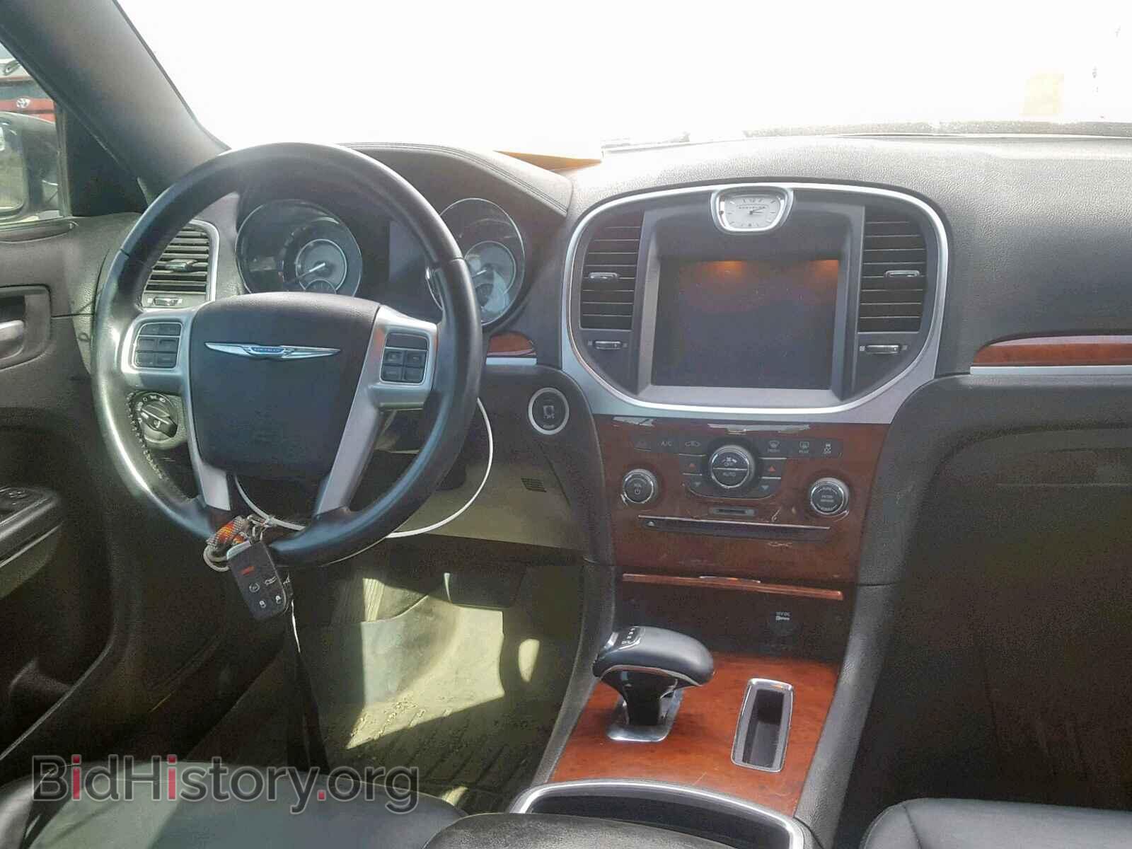 2013 CHRYSLER 300 - VIN: 2C3CCARG7DH614124 - Фото 9