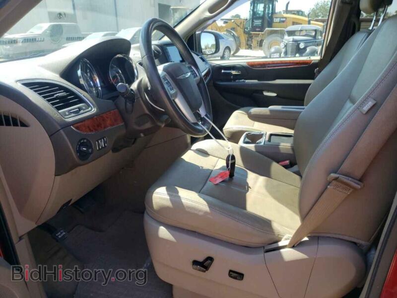 2016 Chrysler MINIVAN (VIN 2C4RC1BG2GR246045) — photo 7 of 14