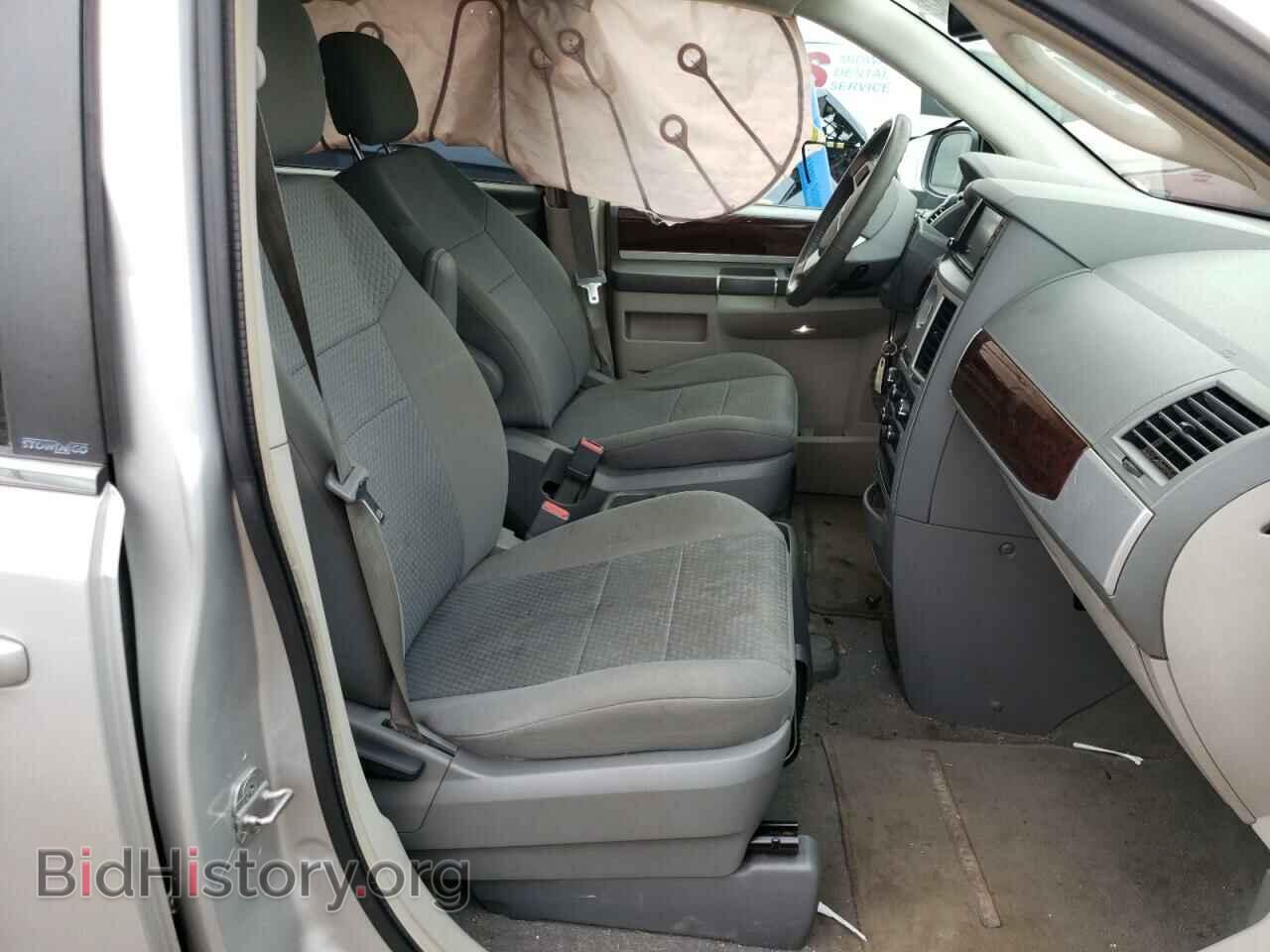 2010 CHRYSLER MINIVAN - VIN: 2A4RR5D15AR403910 - Фото 5