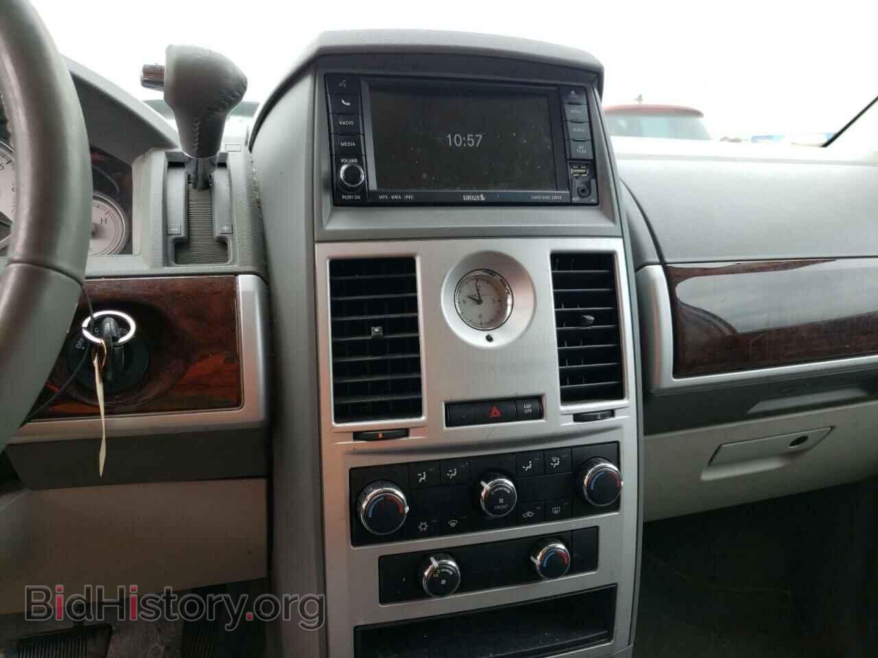 2010 CHRYSLER MINIVAN - VIN: 2A4RR5D15AR403910 - Фото 9
