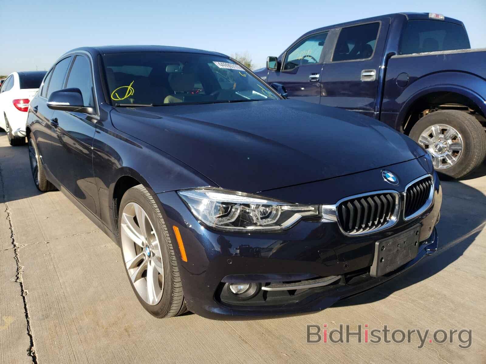 Photo WBA8B9G54HNU09472 - BMW 3 SERIES 2017