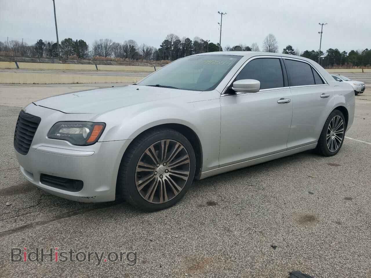 Фотография 2C3CCABG8CH129645 - CHRYSLER 300 2012