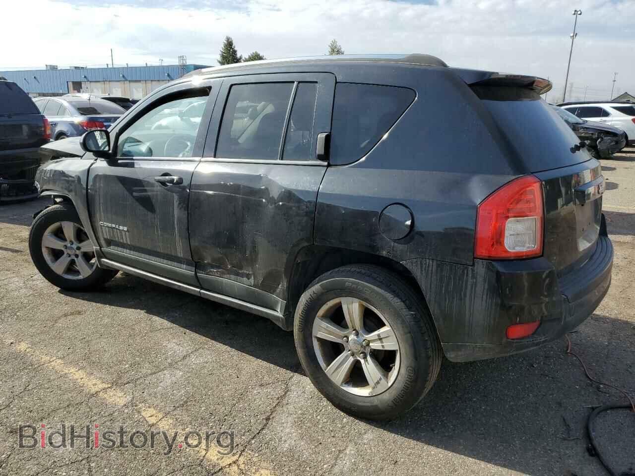 2011 JEEP COMPASS - VIN: 1J4NT1FB3BD143851 - Photo 2