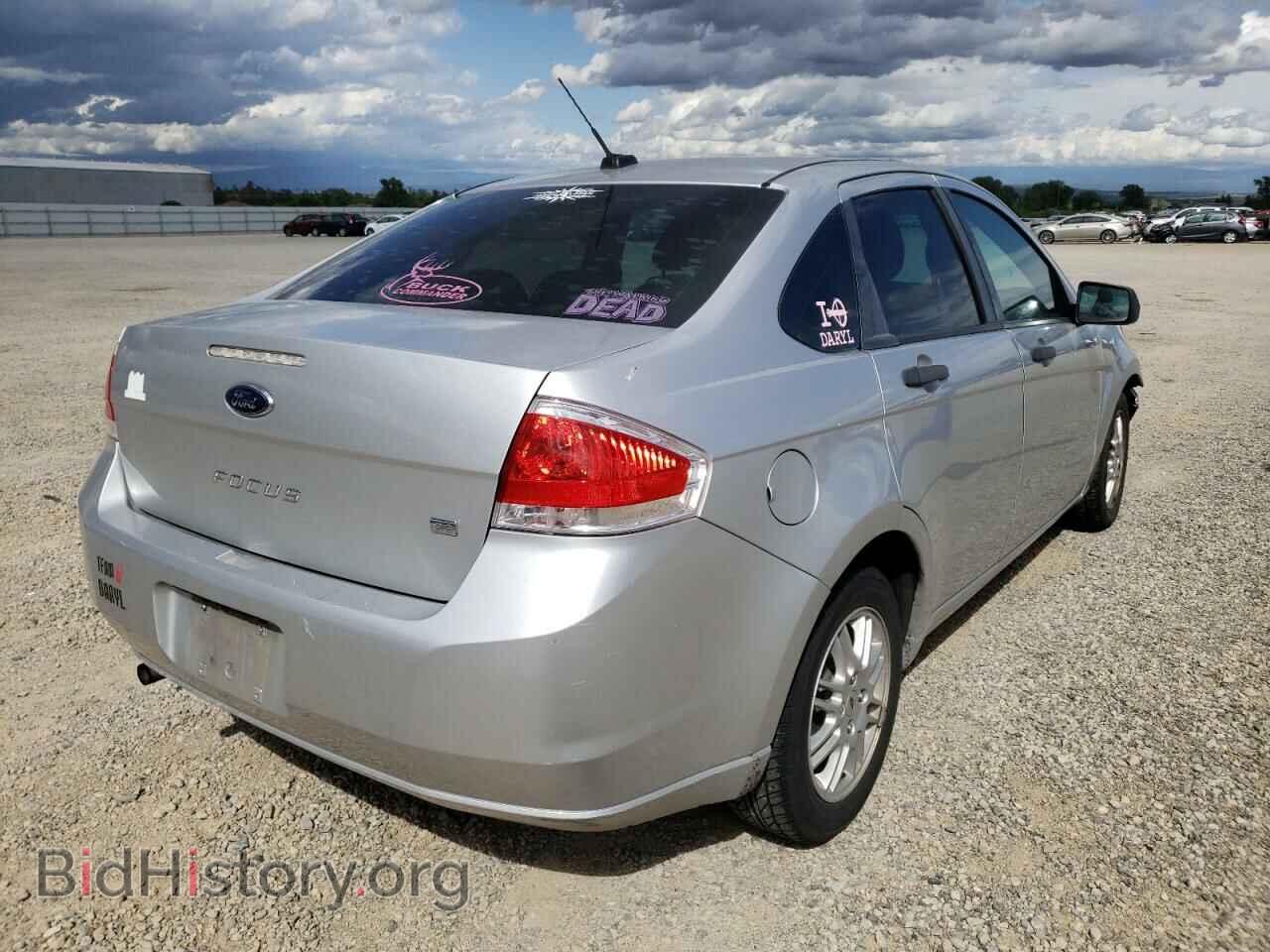 2010 FORD FOCUS - VIN: 1FAHP3FN3AW199987 - Фото 4