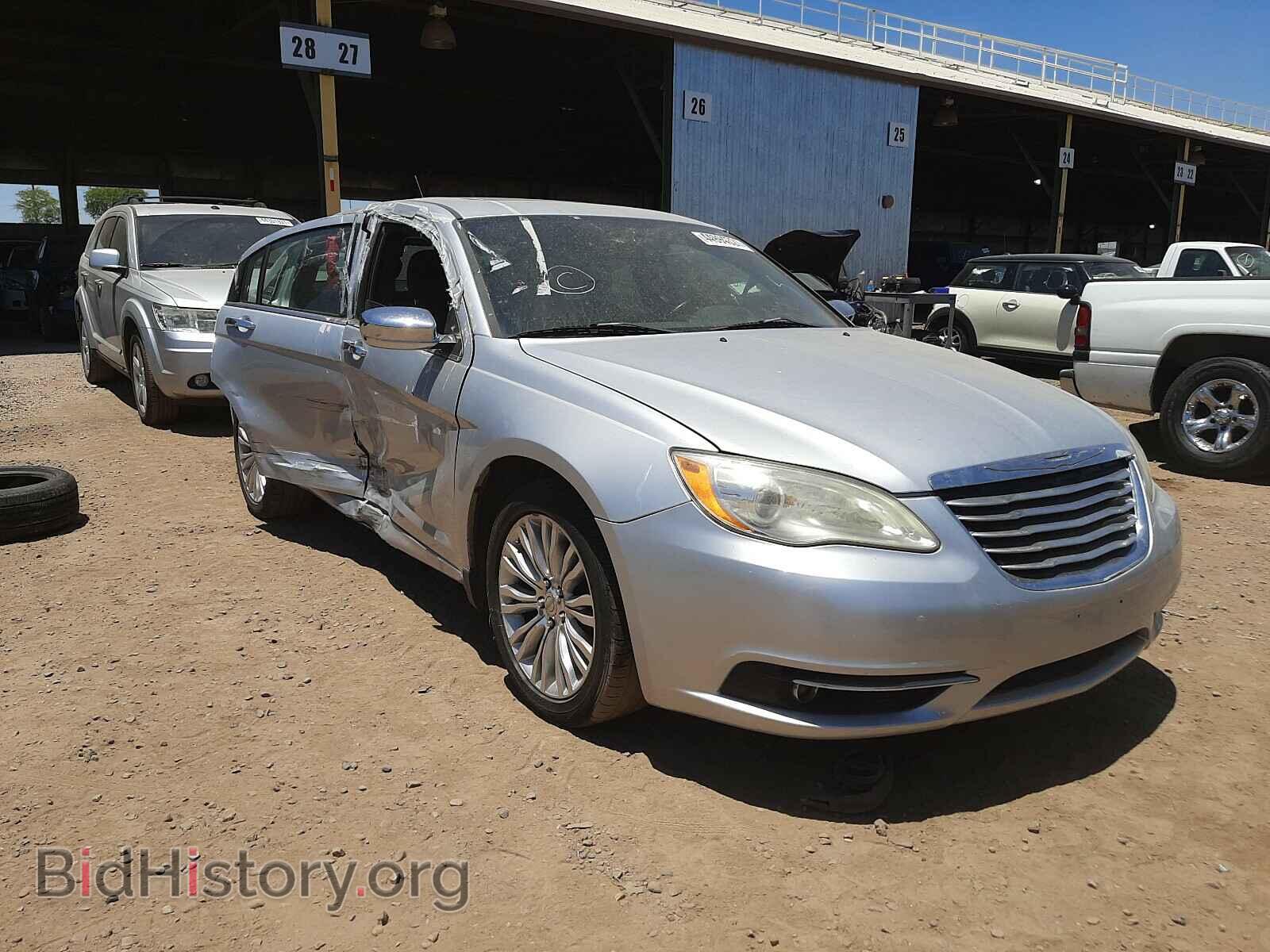 Photo 1C3BC2FG2BN505807 - CHRYSLER 200 2011
