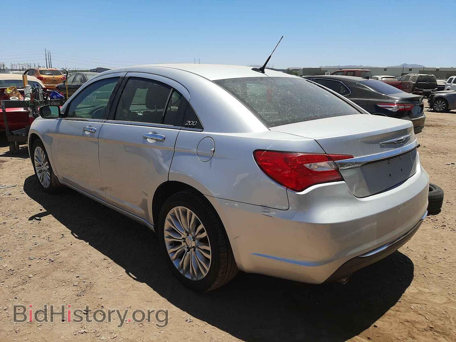 2011 CHRYSLER 200 - VIN: 1C3BC2FG2BN505807 - Фото 3